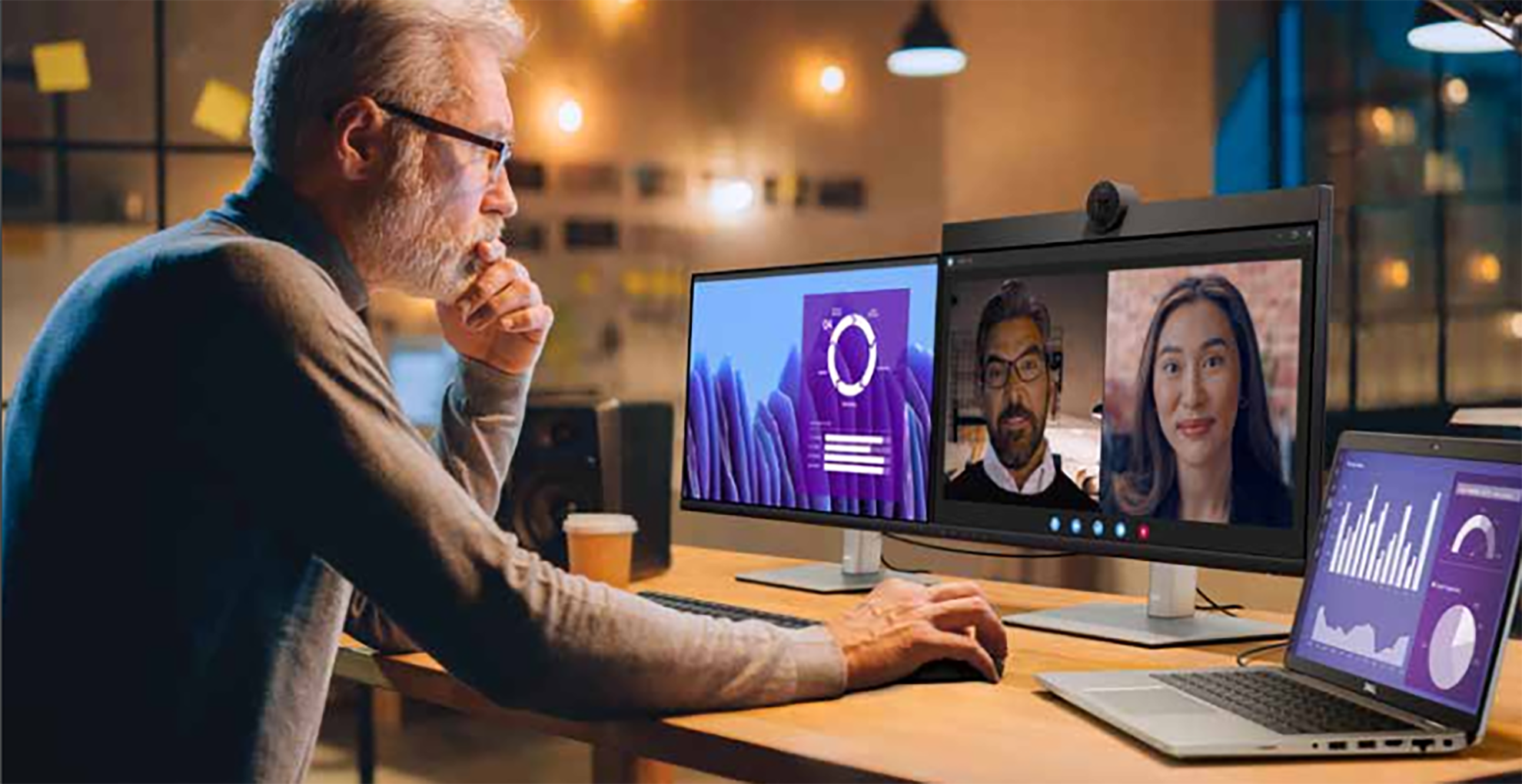Monitor Dell para videoconferencias
